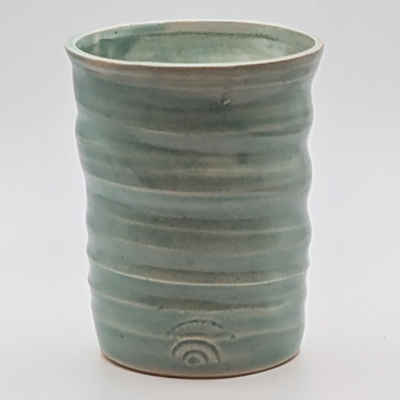 Medium Yunomi