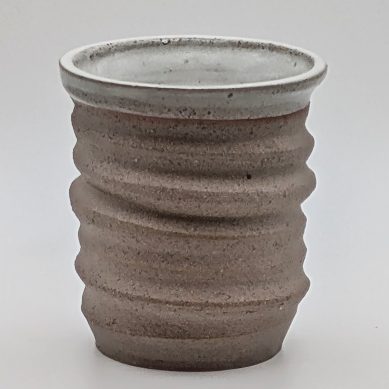 Medium Yunomi