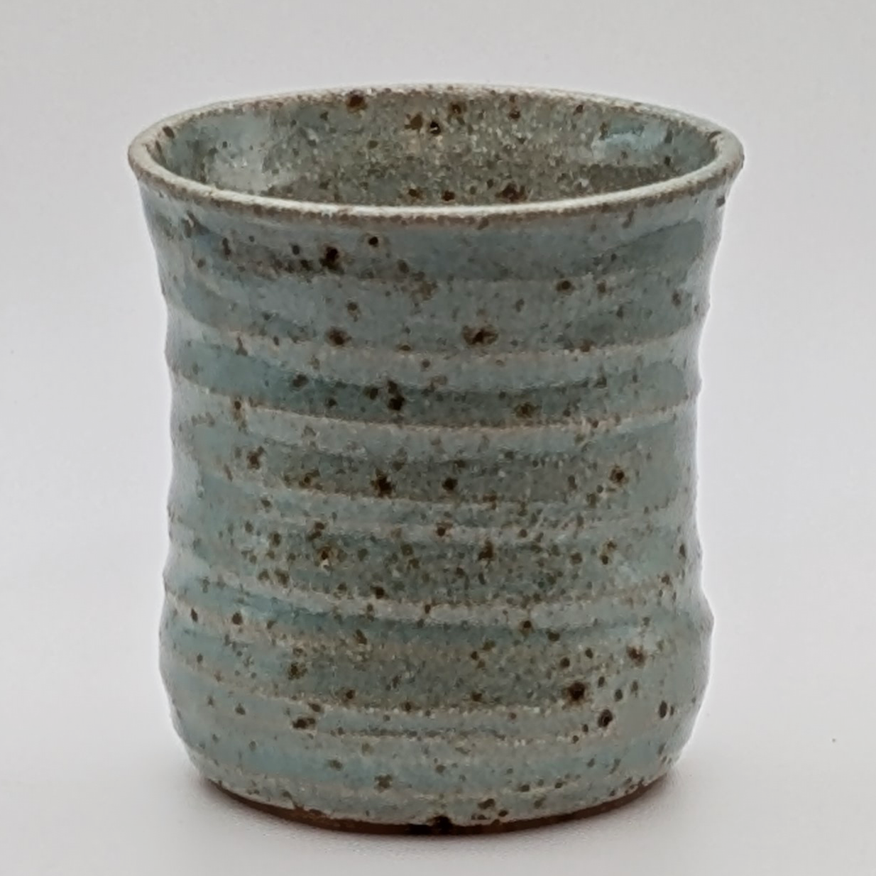 Medium Yunomi